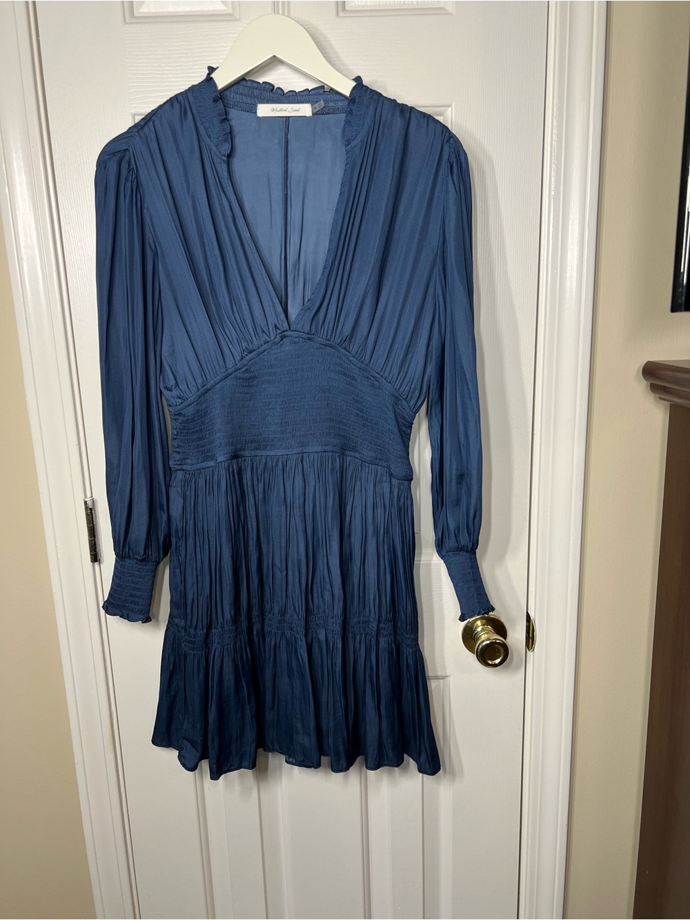 Blue V-Neck Tiered Long-Sleeve Dress